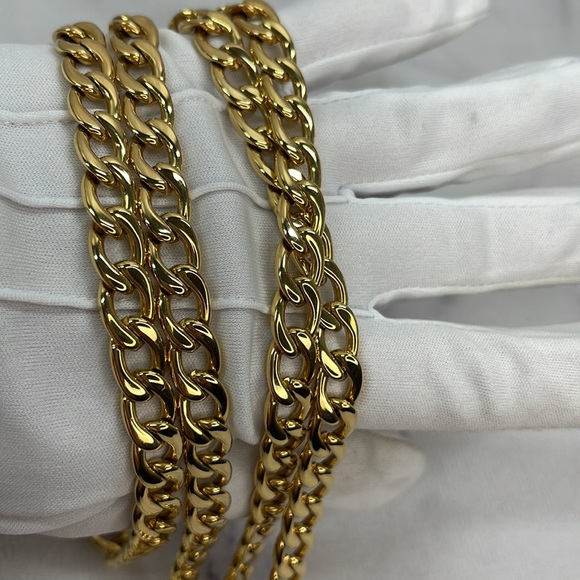 PRADA Wallet On Chain - Picture 15 of 17